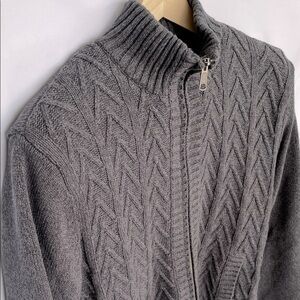 Ike Behar Grey Heather Cable Knit Fleece Lined Sweater Size Small